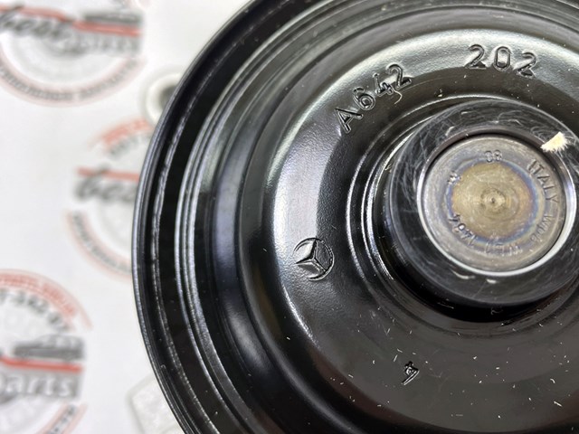 Водяной насос Mercedes 642200220164