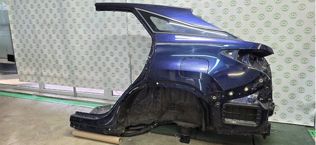 Крыло заднее правое 616010E051 Toyota