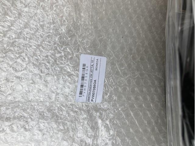 Решетка радиатора PVW07058GA Signeda