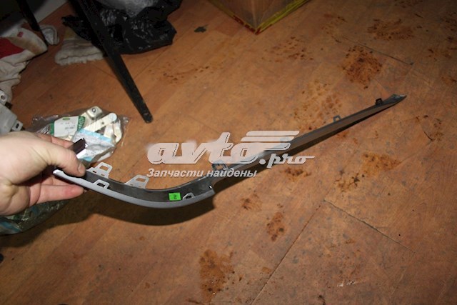 CK5217D752AB Land Rover Молдинг заднего бампера, правый