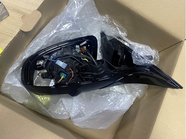 A2228106600 Mercedes Зеркало заднего вида правое