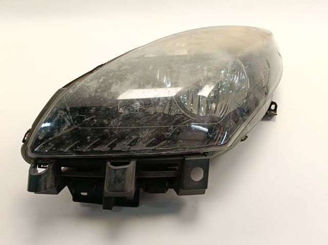 Фара левая Renault (RVI) 260600023R цена, от 50.68 USD
