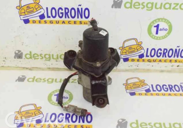 4891048020 Toyota Компрессор подкачки амортизаторов