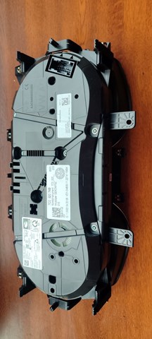Панель приборов 7C0920749 VAG