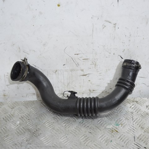 8200484318 RENAULT Tubo flexible de aire de sobrealimentación derecho original y equivalente