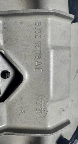 Купить LR084610 Land Rover Установочная панель передняя