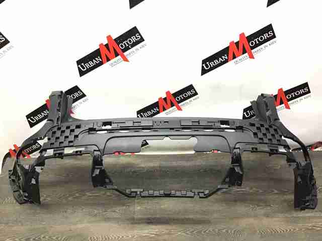 Купить LR098889 Land Rover Задний бампер