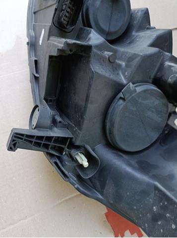 Правая блок фара Ford DM5113W029AE цена, от 190.03 USD