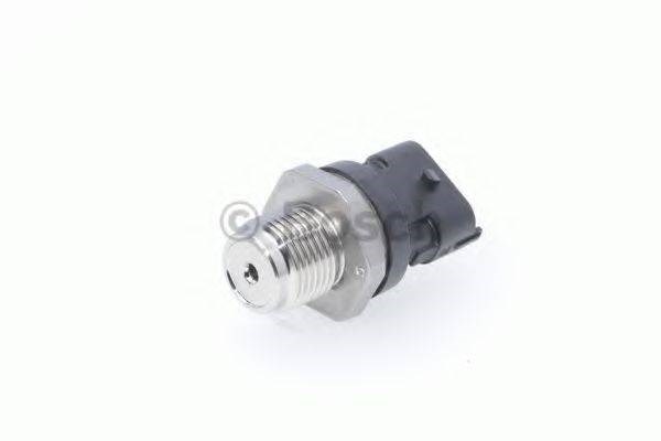 Купить 281006325 Bosch Датчик давления топлива