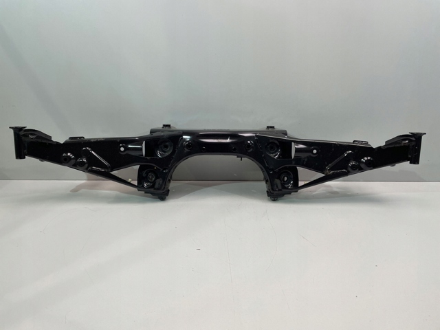 Подрамник задний 6851560 BMW