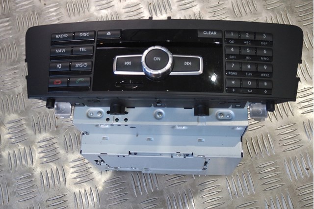  Mercedes A1669009808