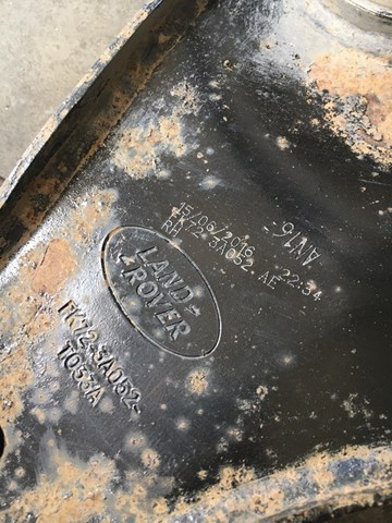 Купить LR060046 Land Rover Нижний правый рычаг передней подвески