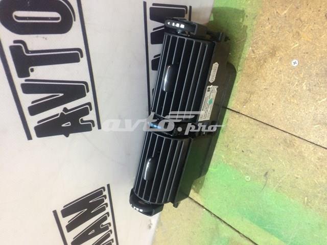 A2038300354 Mercedes Распределитель воздуха на консоле, центральный