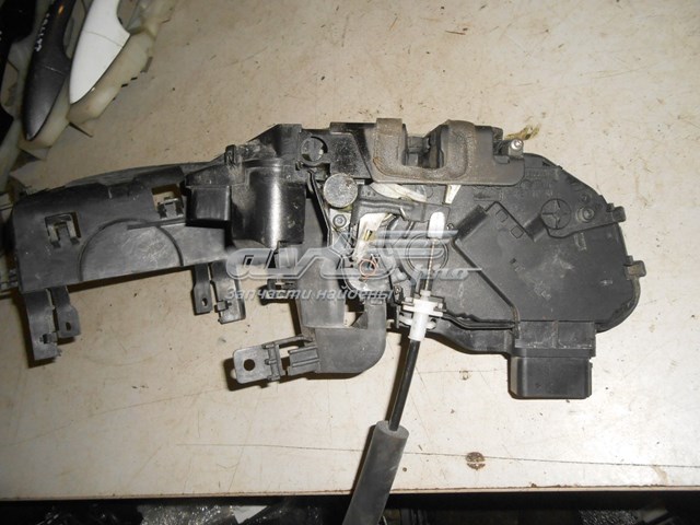 Купить JDE38172 Jaguar Замок передней правой двери