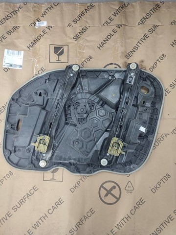 Стеклоподъемник передней левой двери 30747091 Volvo