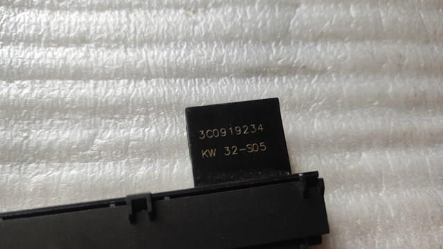 Кнопка отключения подушек безопасности AIRBAG на Volkswagen Passat ALLTRACK B8 3G5, CB5