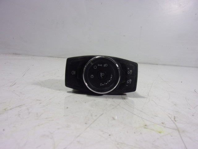  2048028 Ford