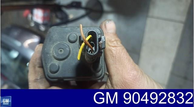 Автоматический корректор фар General Motors 90492832 цена, от 11.26 USD