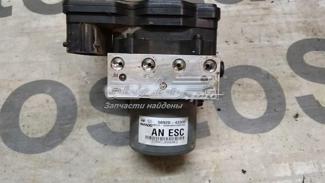 Блок управления АБС  Hyundai/Kia 589204Z000