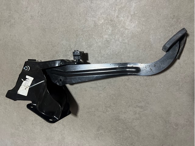  Mercedes A6392901401 цена, от 2.56 USD