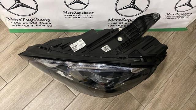 A1679065704 Mercedes 