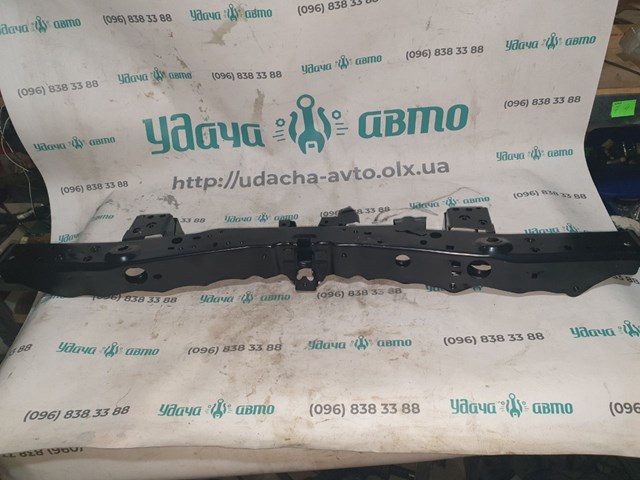 Рамка радиатора верхняя Signeda PTY30130AU