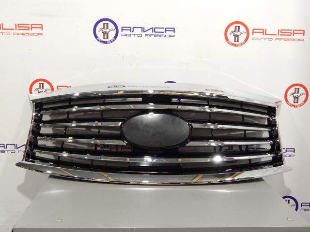 Решетка радиатора 623103JA0B Nissan/Infiniti