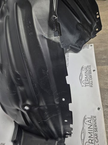 Подкрылок передний левый KB7W56140C Mazda