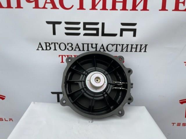  Tesla 107974400D