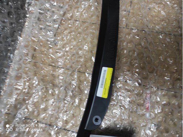  Land Rover LR101655