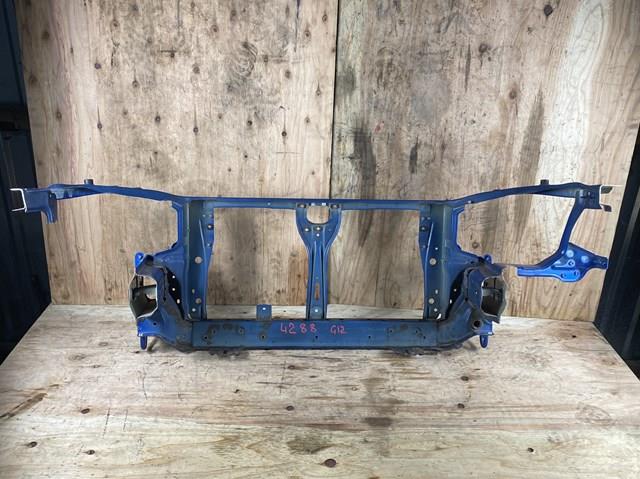 Suporte do radiador montado (painel de montagem de fixação das luzes) 53010FG0009P Subaru