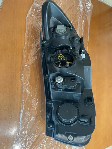 921022B000 Hyundai/Kia Фара передняя правая