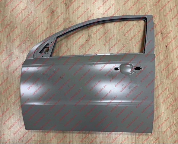 Водительская дверь на Chevrolet Aveo II T250, T255