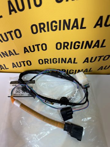 TN4267290 Mazda Проводка парктроника заднего