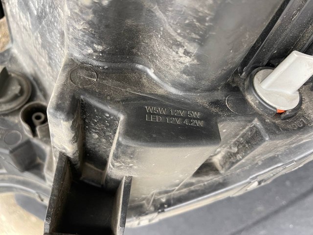 921021WXXX Hyundai/Kia Фара передняя правая