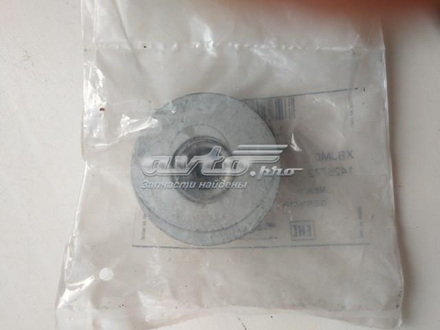 LR090518 Land Rover 