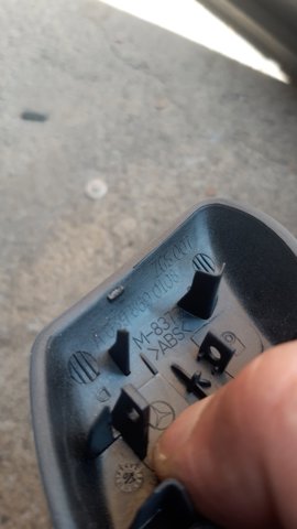 Крышка форсунки омывателя фары передней Mercedes Vito II автобус (639) (2003 - 2014) цена, от 18.72 USD