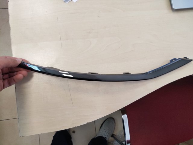 86691N7010 Hyundai/Kia Moldura esquerda do pára-choque traseiro