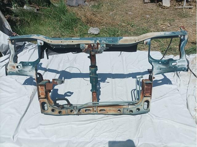 Pára-choque dianteiro para Nissan Serena  C23