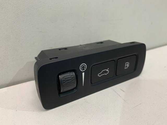 31443874 Volvo 