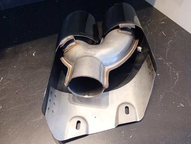  Porsche 95B253682AH