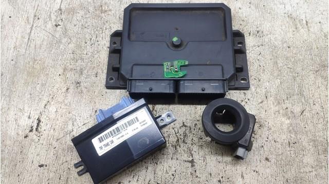 Модуль управления двигателем Renault (RVI) 8200150549