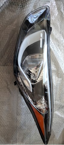 921013X050 Hyundai/Kia Фара