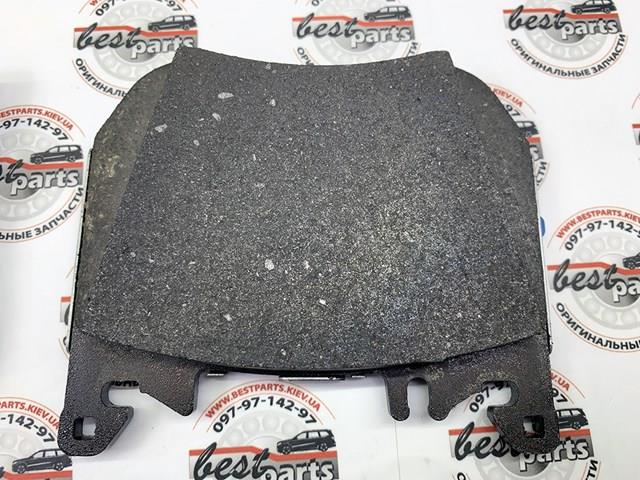 Передние тормозные колодки A0004203903 Mercedes