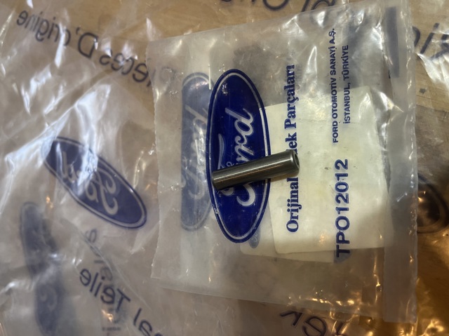GK2Q6510AA Ford 