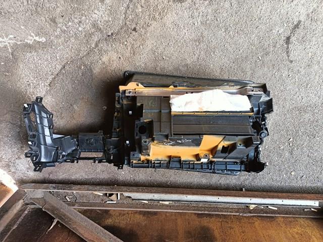 66121AN00A Subaru Бардачек