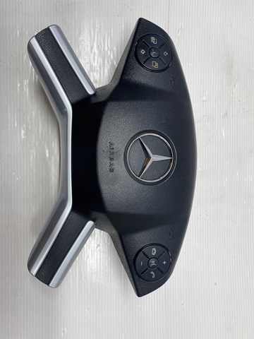  1648602202 Mercedes