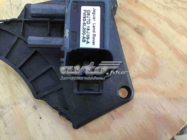 LR122713 Land Rover 