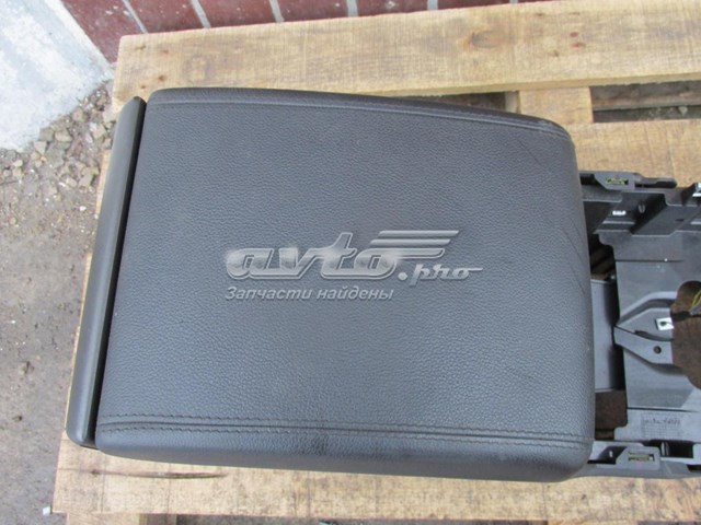 Купить LR033473 Land Rover 