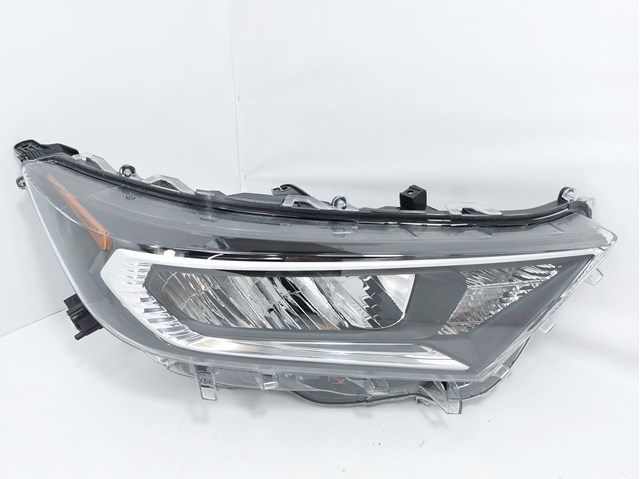 Правая фара ZTY111392R Signeda